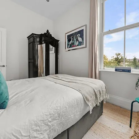 Pelican - Design 1bed Flat Harrogate